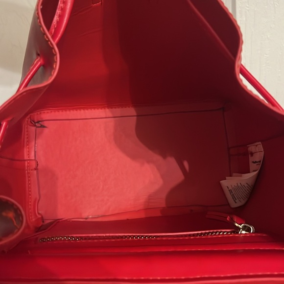 Papermint Artificial Leather small backpack with adjustable straps - Picture 6 of 10